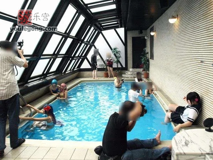 一个泳池，是如何成为整个成人电影行业图腾的-AVOP-314-『游乐宫』Youlegong.com 第2张